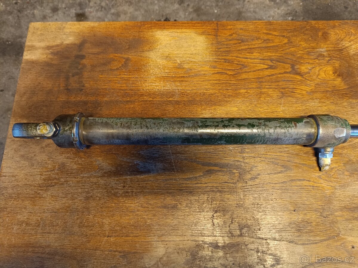 Hydraulický válec - 3