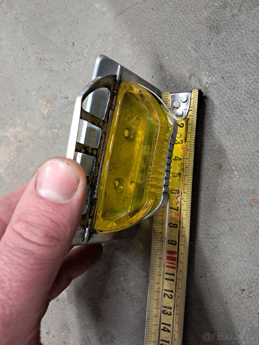 Dobový popelník - 3