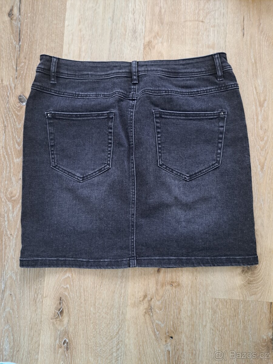 Džínová sukně s aplikací - 3