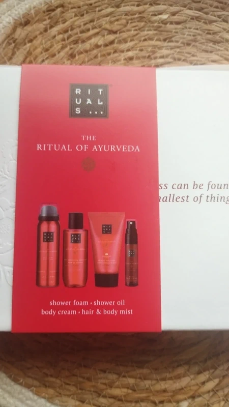 Nová sada od Rituals set small červená - 3