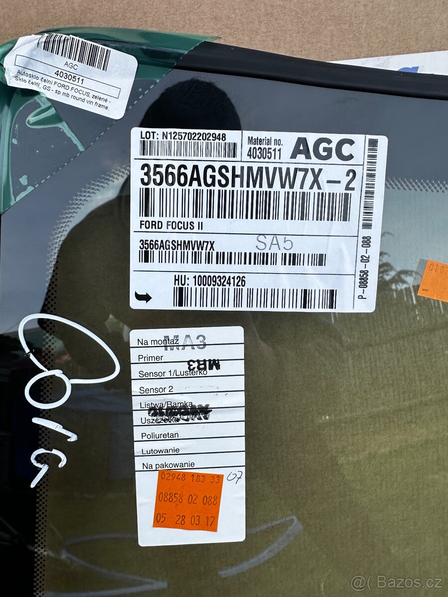 Čelní okno Ford Focus mk2 - 3