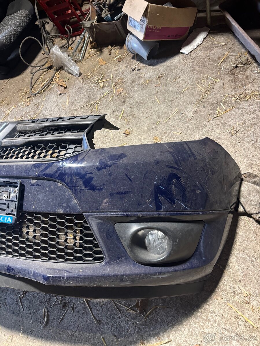 Nárazník sandero - 3