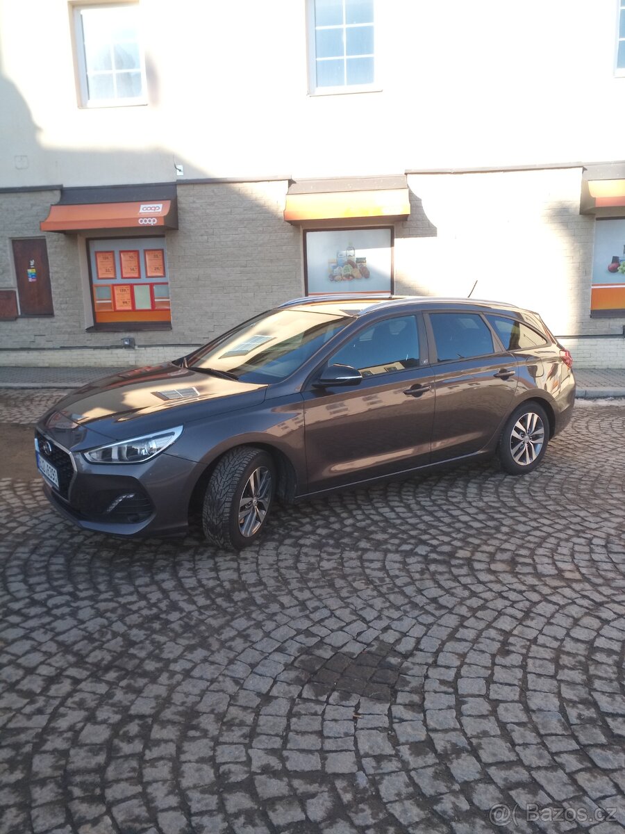 Hyundai i30 1.4 turbo 7mesic 2018 - 3