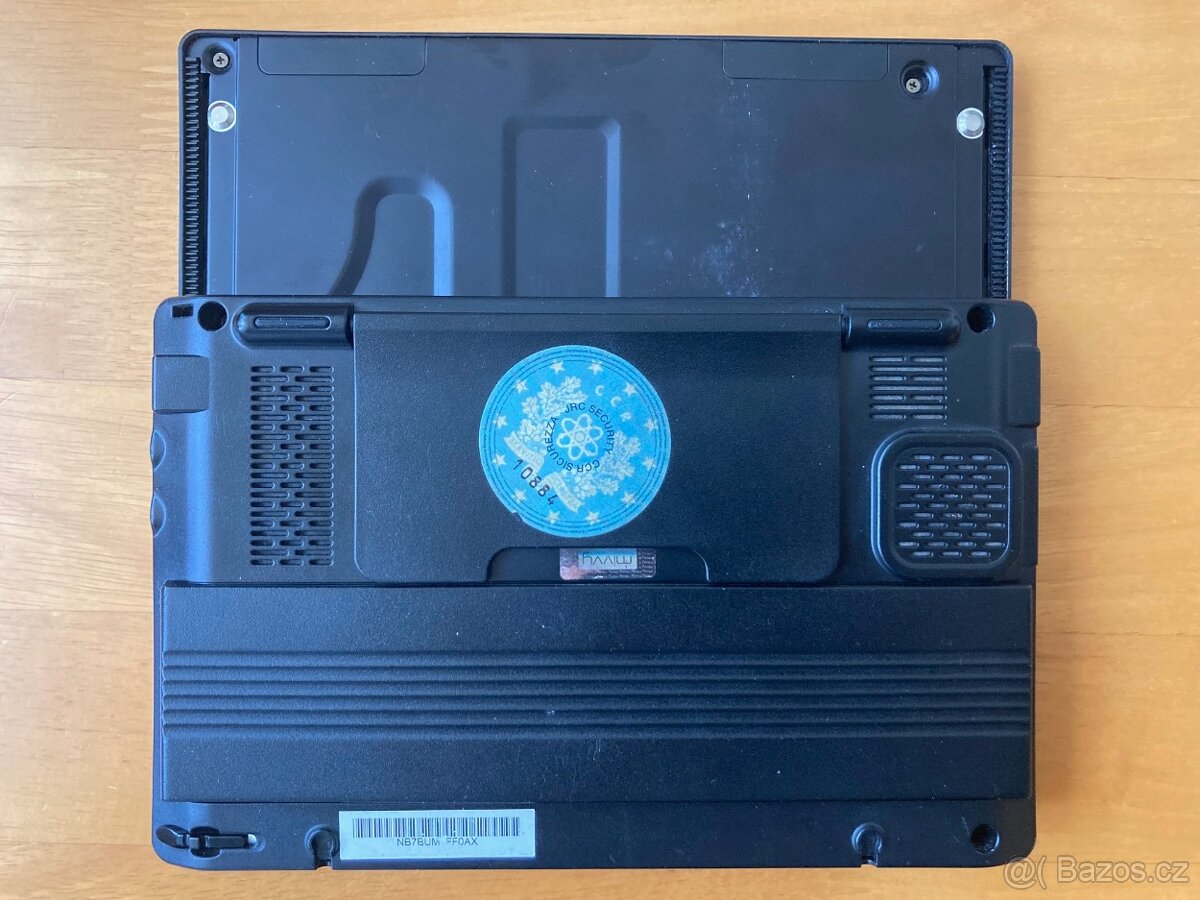 UMPC Mivvy UM400 - 3