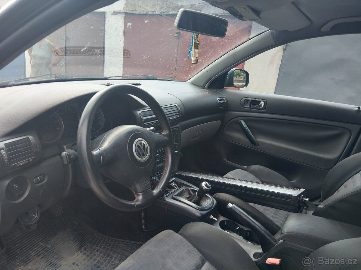 Vw pasat 2.8 4x4 na ND - 3