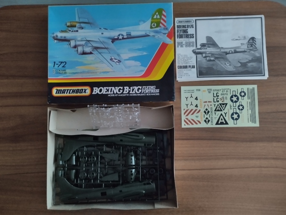 Modely letadel,plastové stavebnice Matchbox. - 3