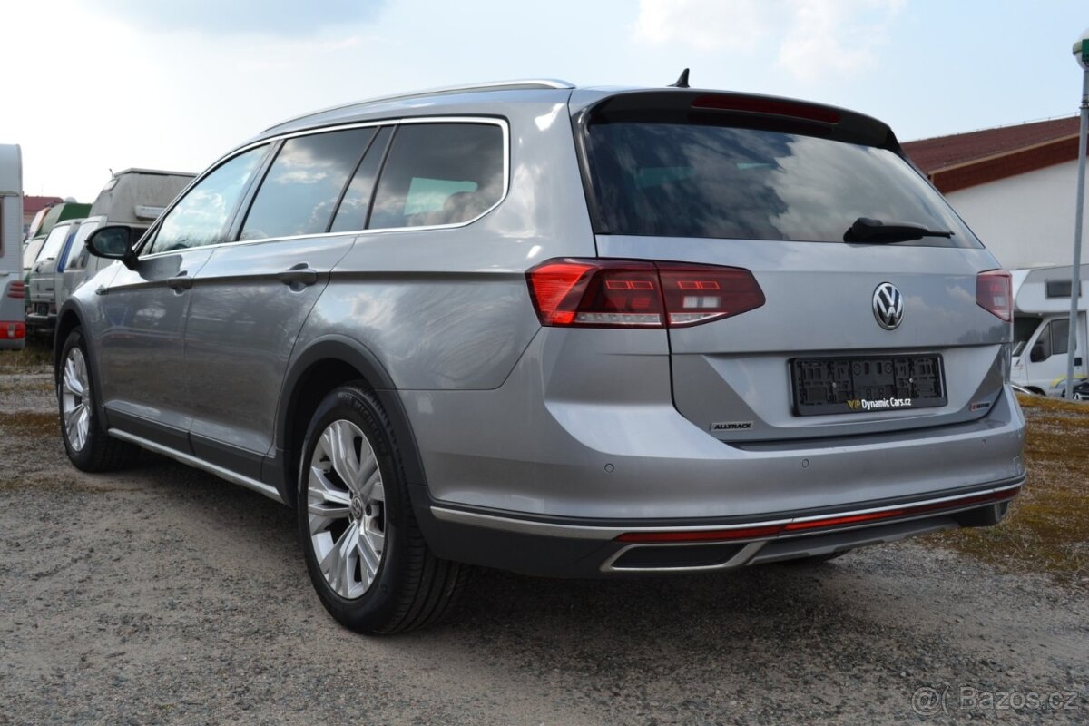 Volkswagen Passat Alltrack 2.0 TDI DSG 4motion - 3