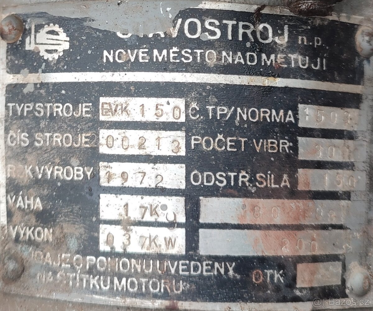 Vibrační elektromotor 370 W. - 3