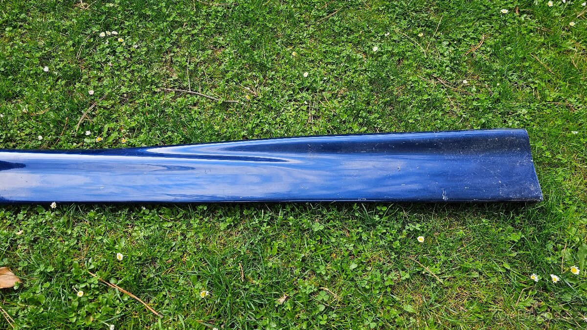 Bmw e36 pravý laminátový nástavec prahu - 3