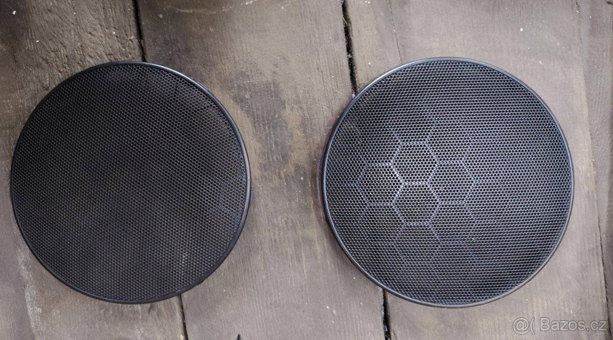 prodám přední tapce z VW Golf 4 Cabrio - 3