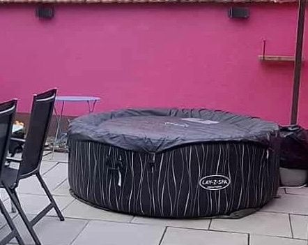 Vířivka Lay-Z-spa - 3