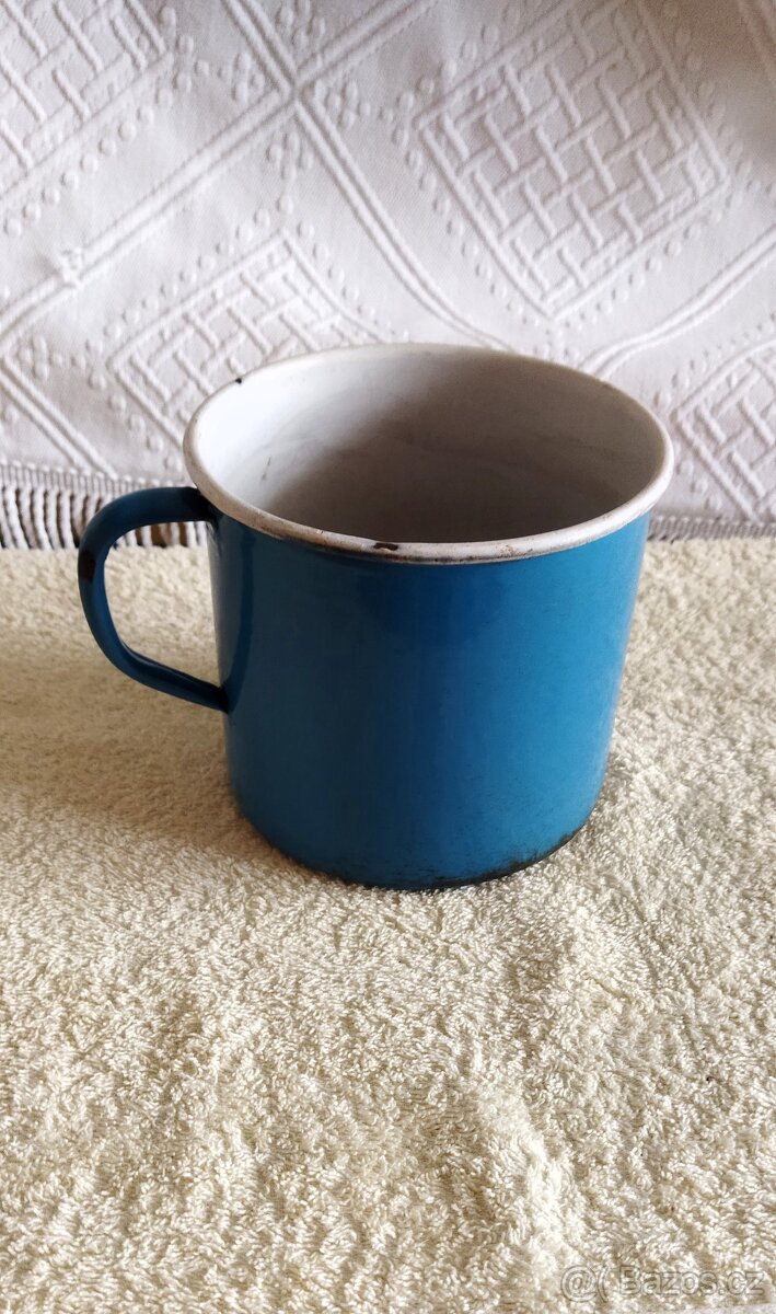 Starý hrnek modrý smalt - 3