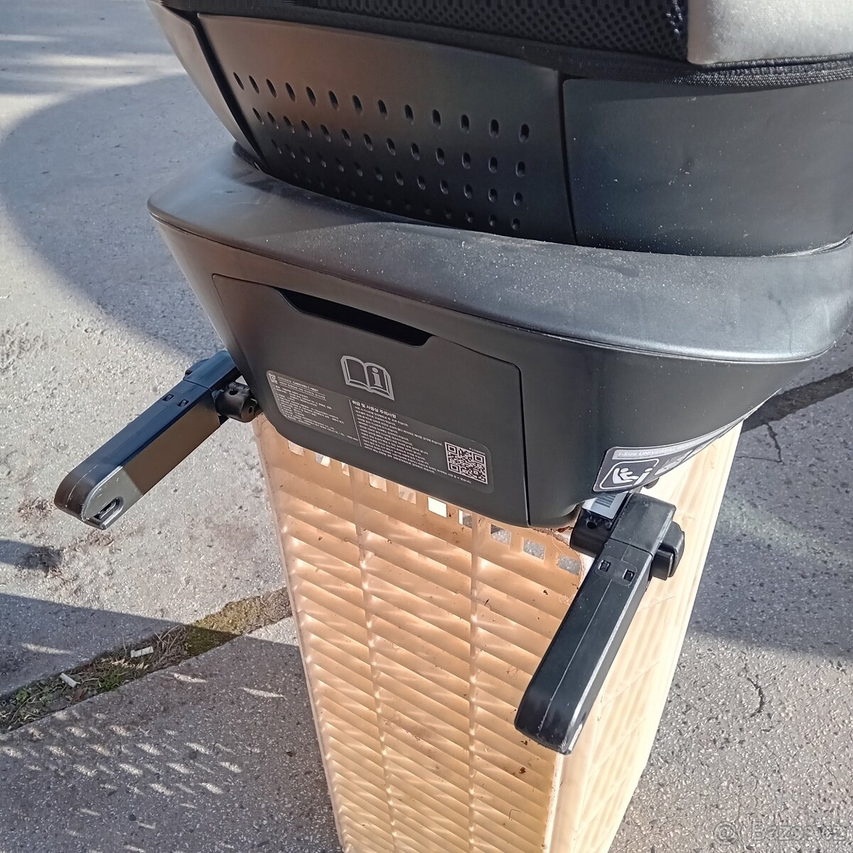 Autosedačka JOIE i-Spin 360 - 3