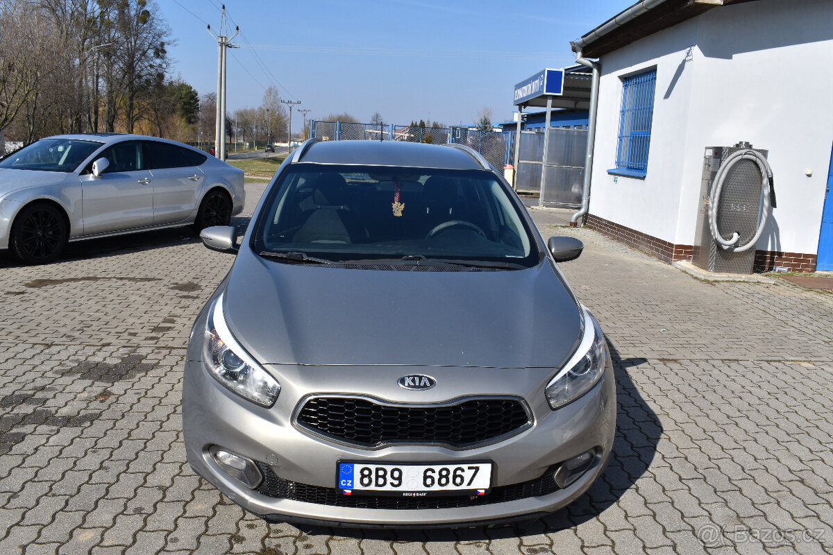 KIA CEE'D Combi 1.6 CRDi 94kW - 3