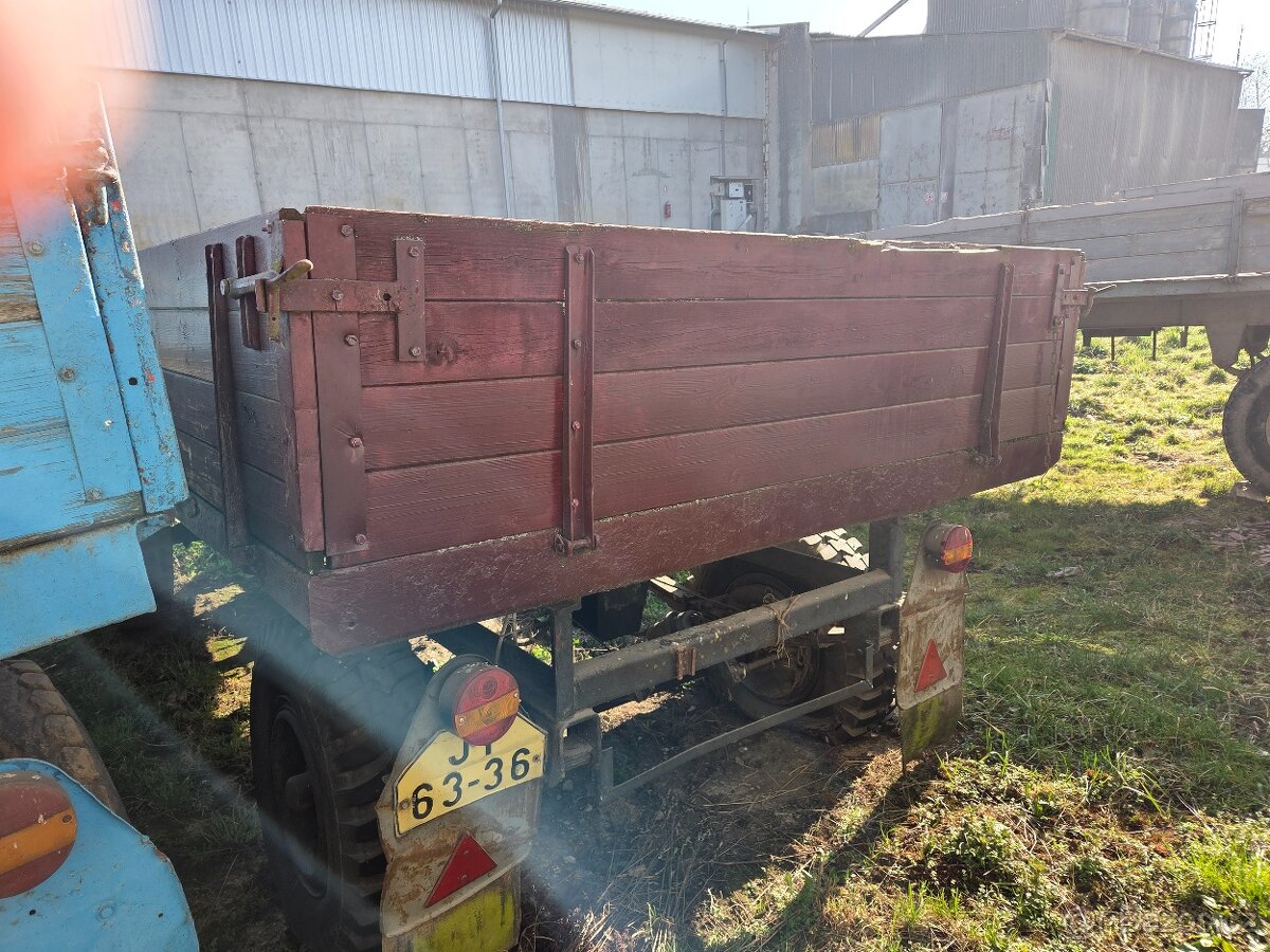 Vlek Traktorový vlek 7T - 3