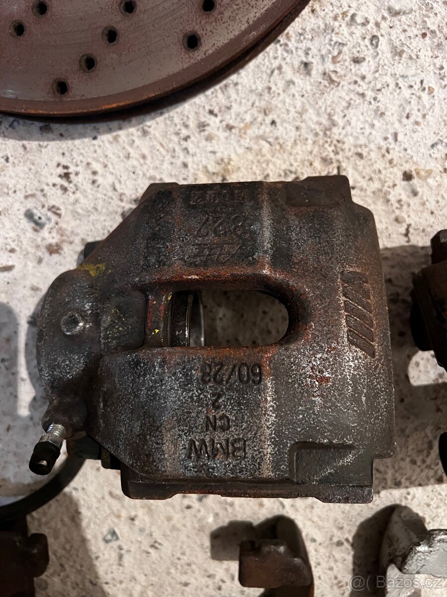 Přední brzdy E46 M3 - 3