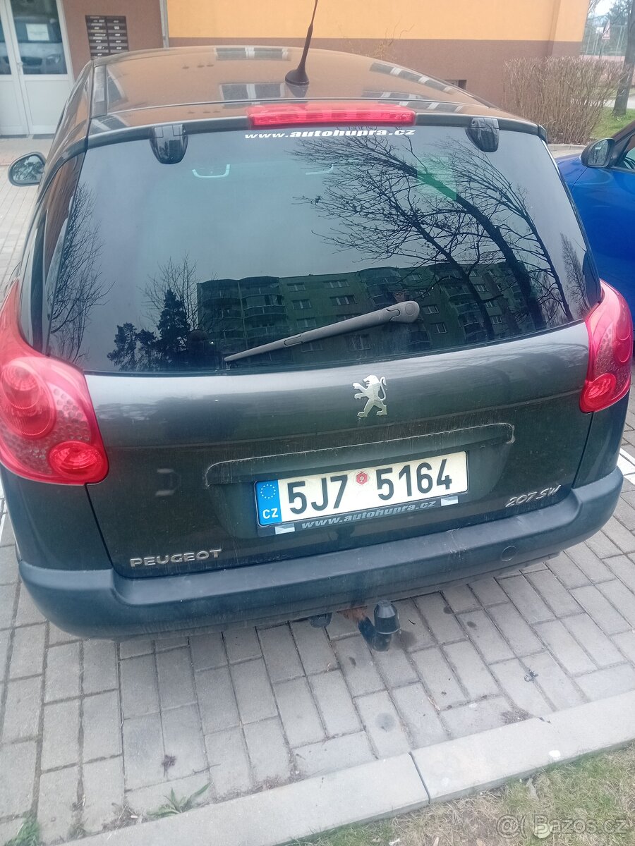Peugeot 207sw - 3