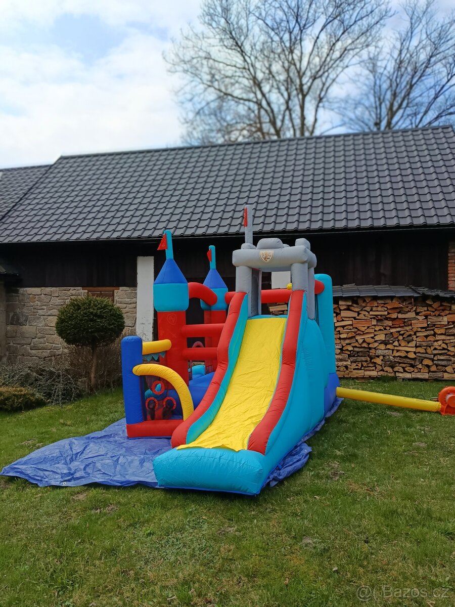 Skákací hrad 🏰 - 3