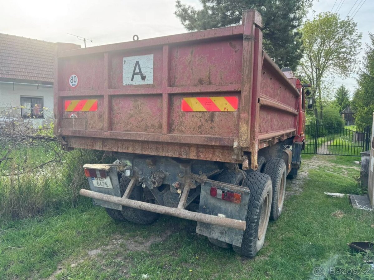 Tatra 815 sklápěč - 3