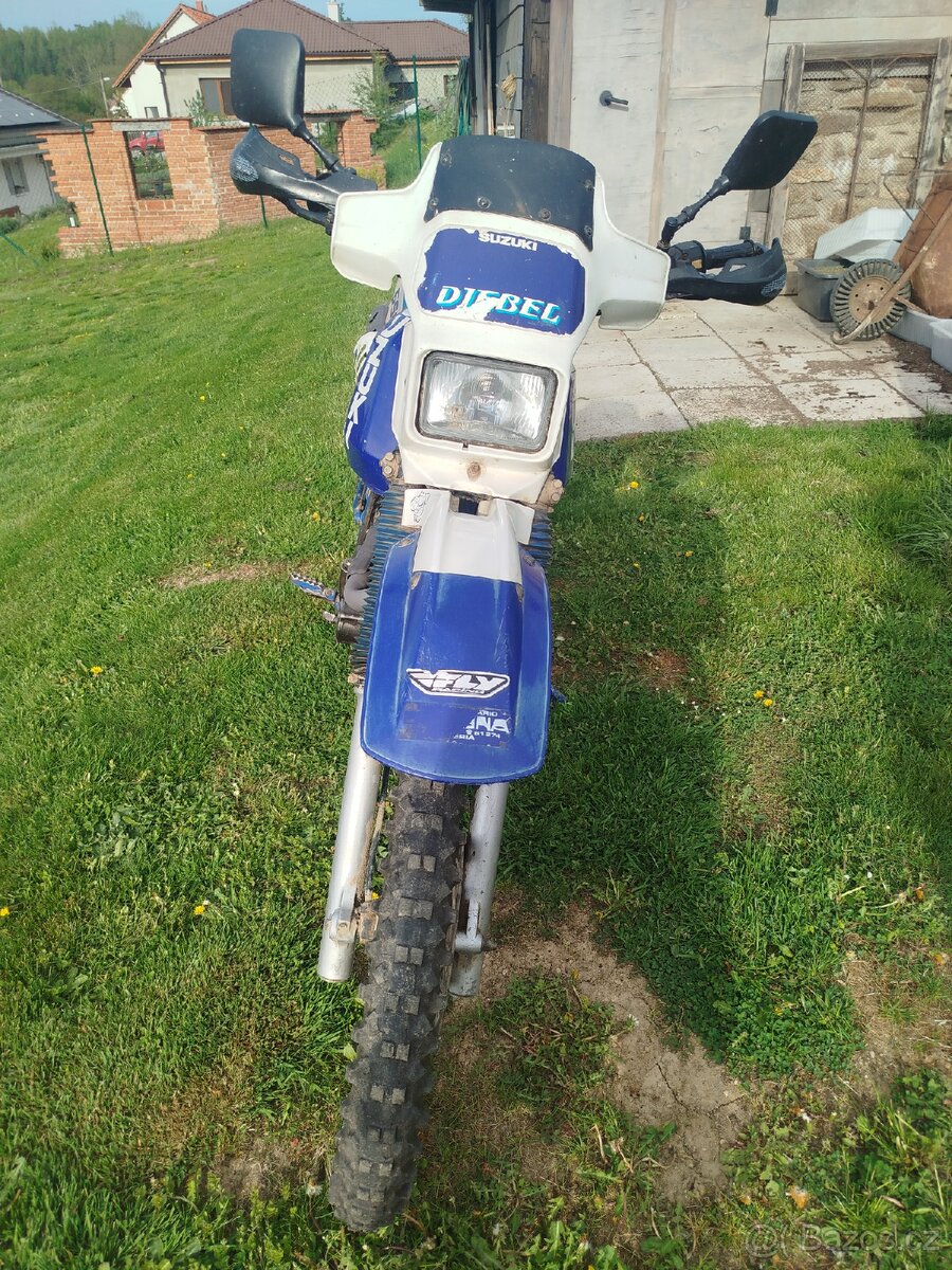 Suzuki DR 650 R