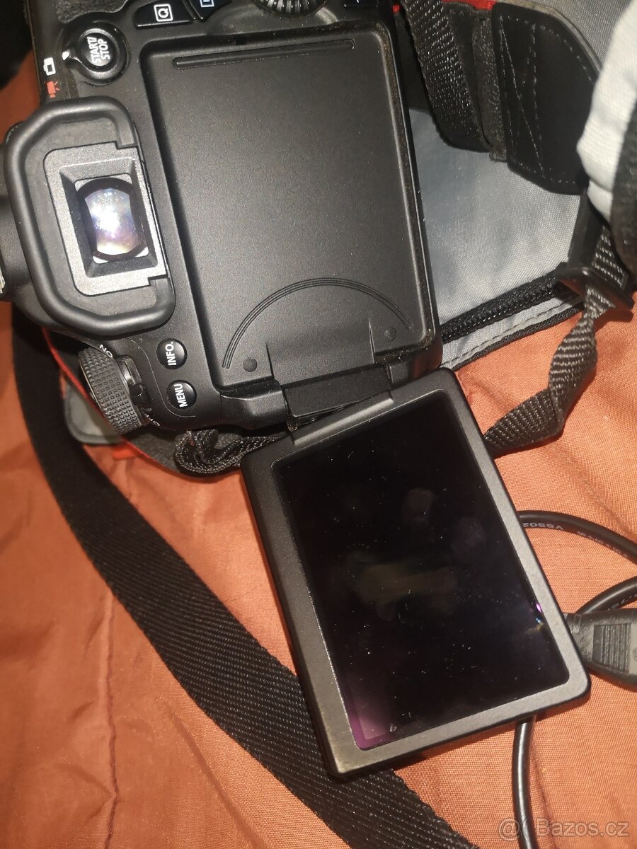 Canon 70d 18-55 + 50 1.8 + Manfrotto brašna - 3