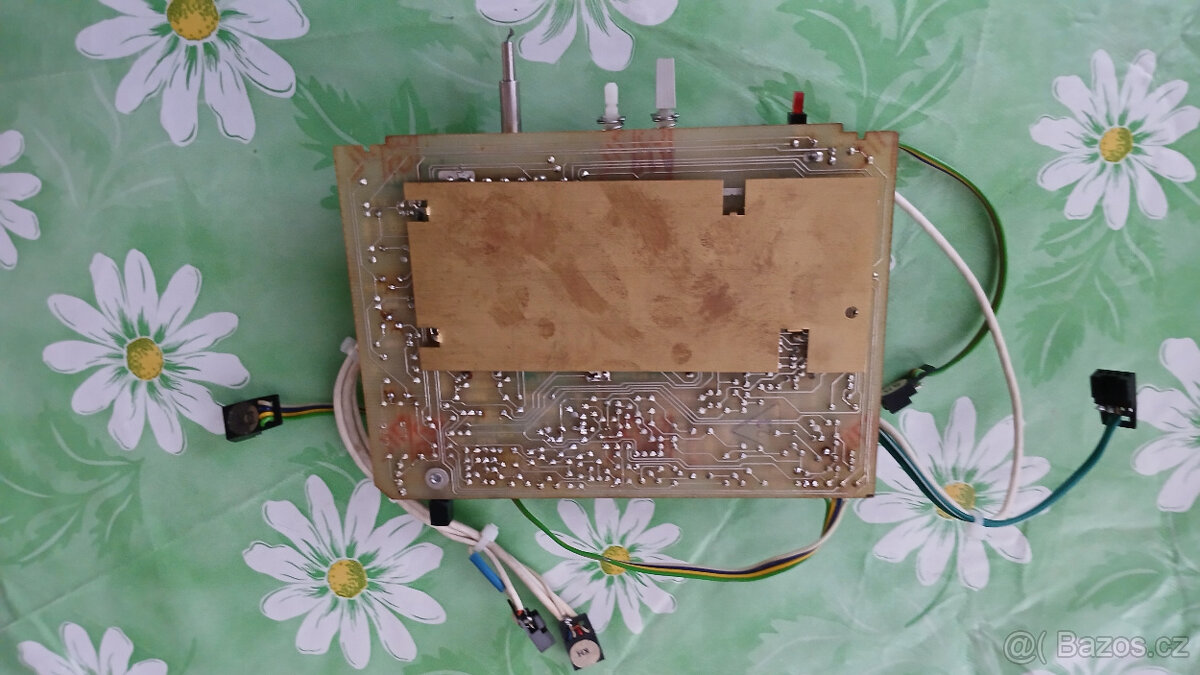 Prodám funkční magnetofonovou desku do Tesla Condoru. - 3