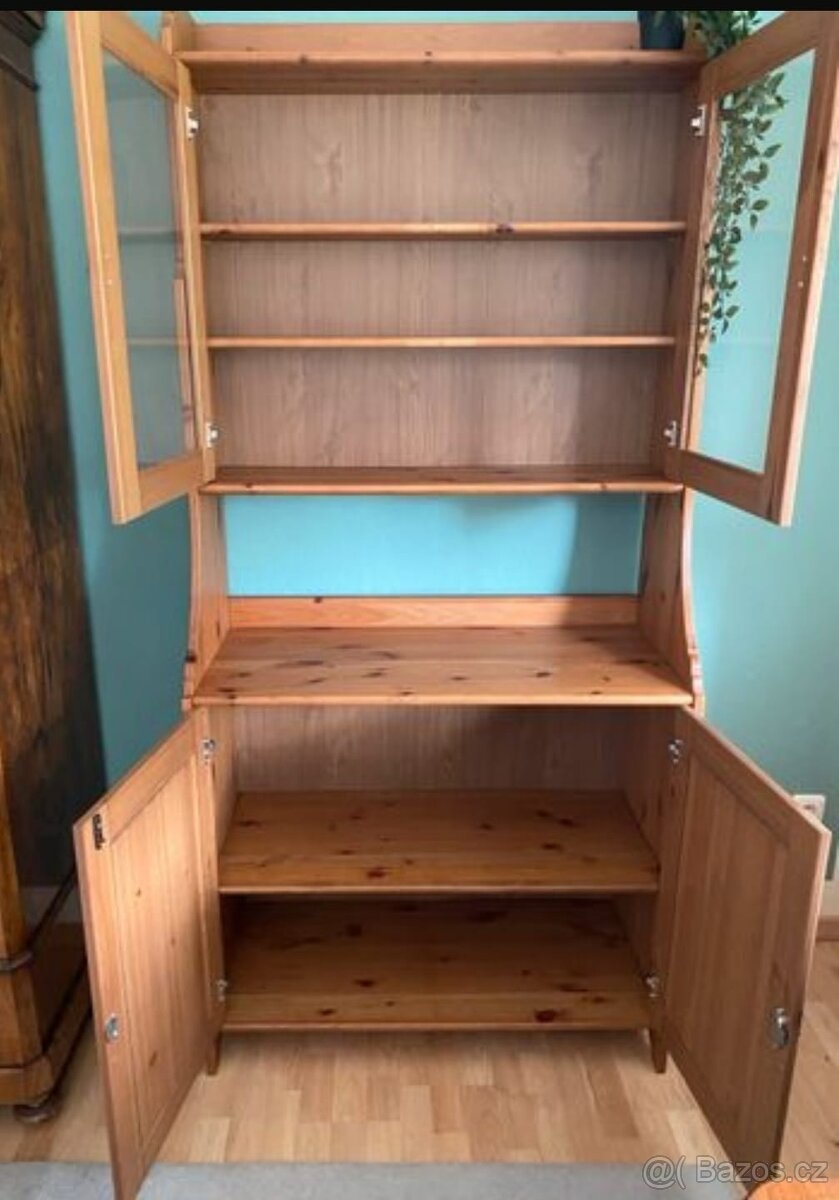 Nábytek Leksvik - skříně ,komody atd - 3