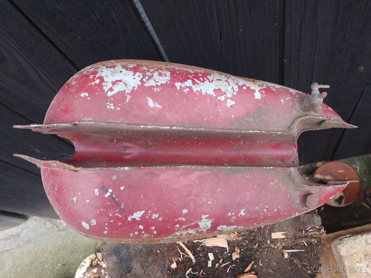 Nádrž na ČZ 150 c - 3