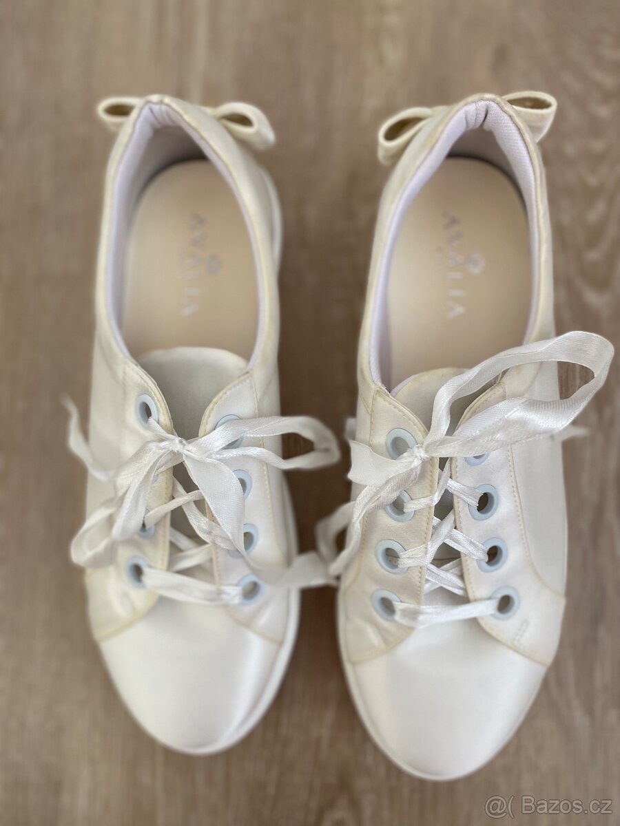 Saténové svatební tenisky, vel. 41 - 3