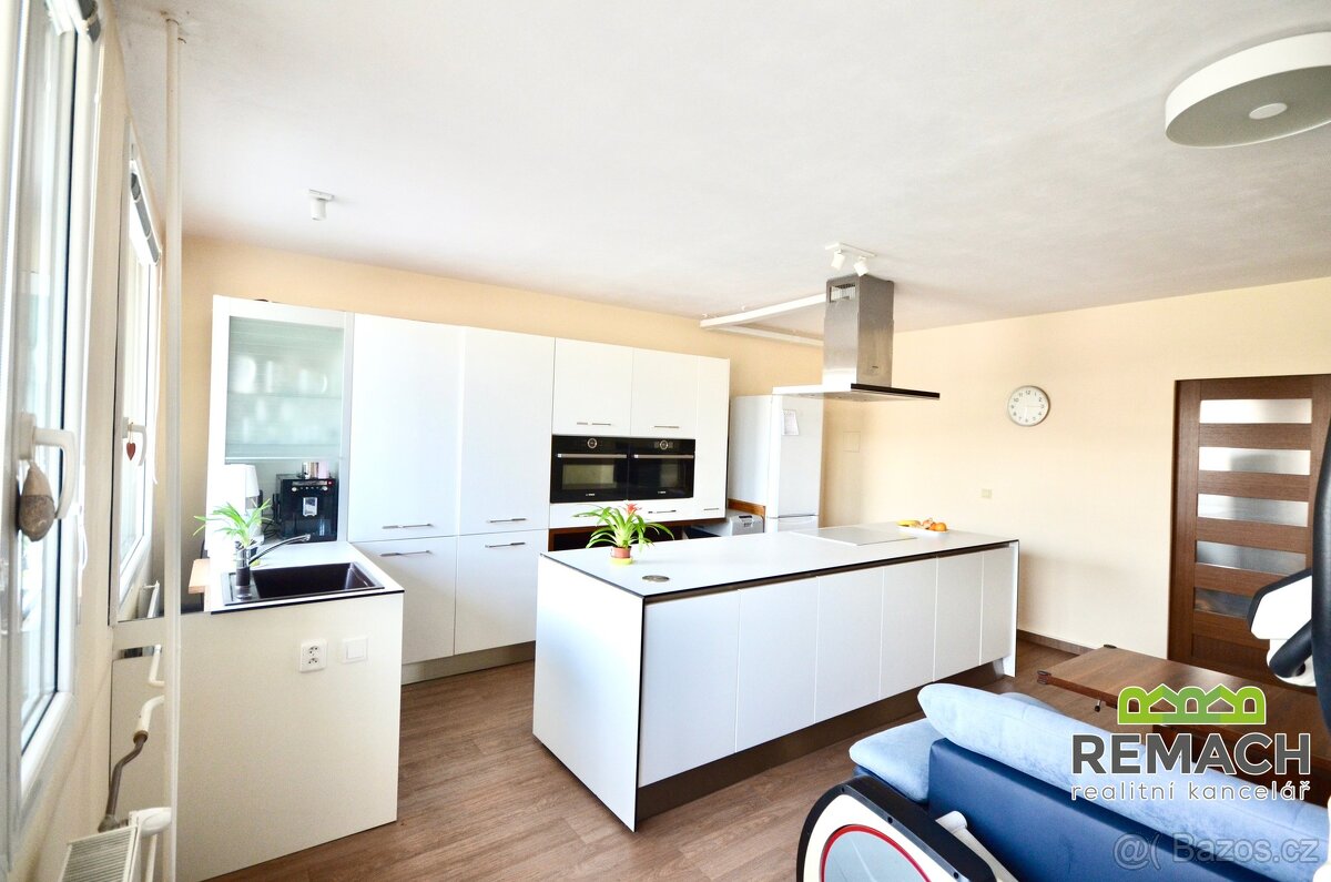 Prodej byt 3+kk, 85 m² - Beroun-Město, ev.č. 03354 - 3