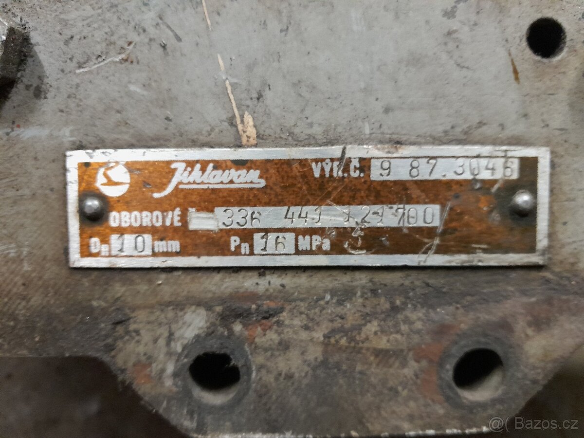 Hydraulický rozvaděč - 3