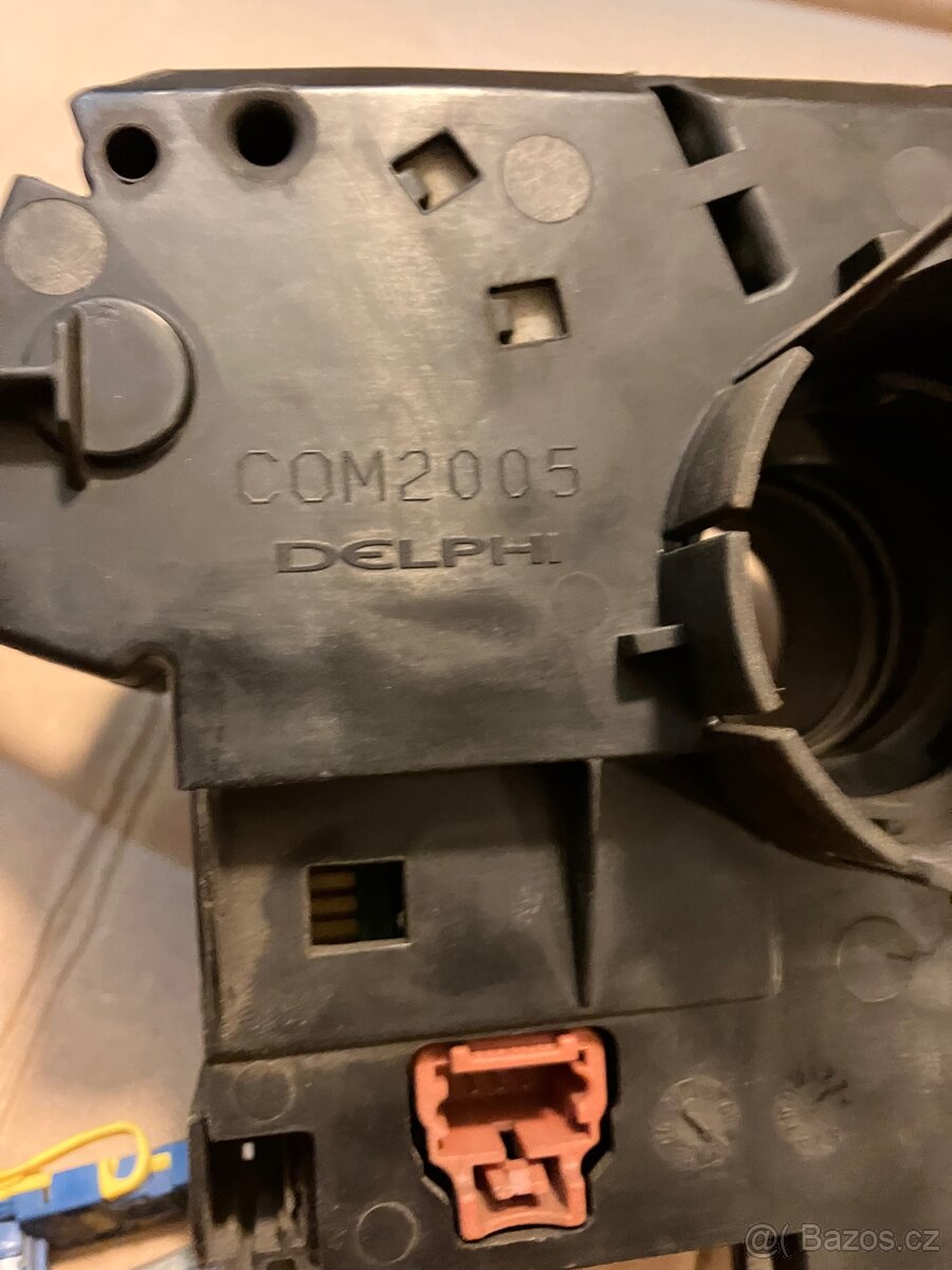 Páčky ovládání blinkrů a stěračů Peugeot , Citroen - 3