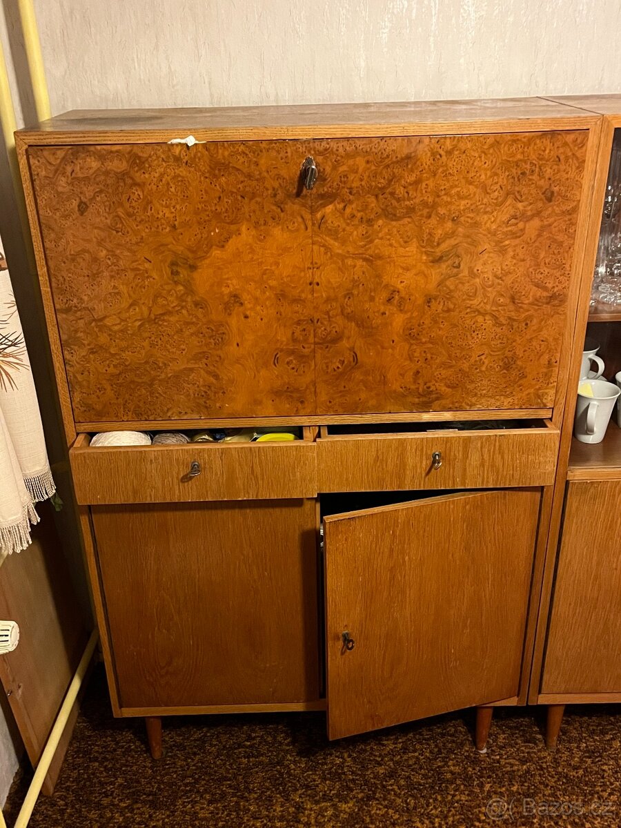 Vintage skříňě 60-70. léta - 3