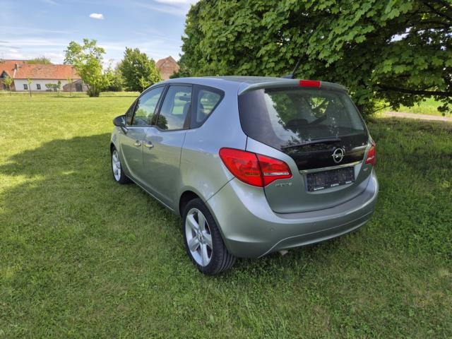 Prodám Opel Meriva 1.7CDTI 74kW - AUTOMATATICKÁ PŘEVODOVKA - 3