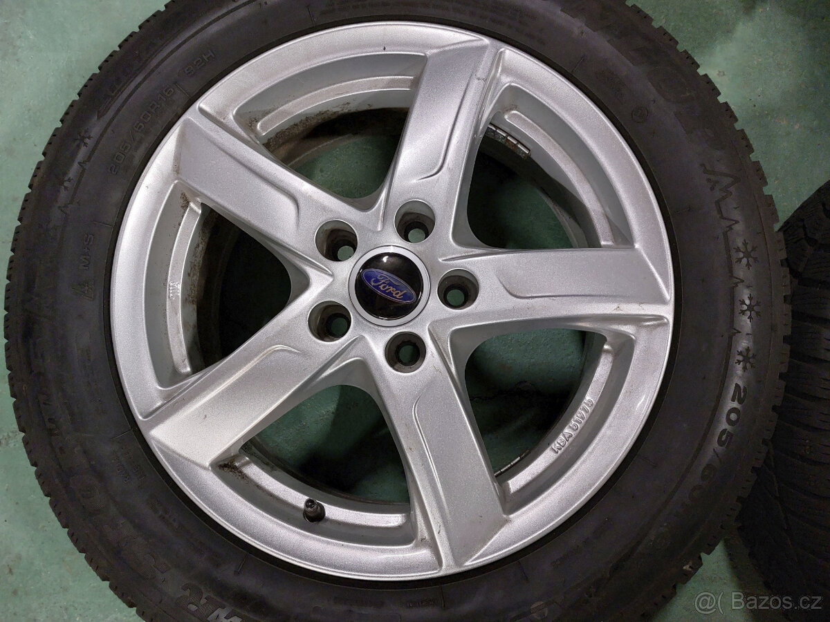 Kompletní hliníková kola 16" na Ford Focus IV. zimní Dunlop - 3