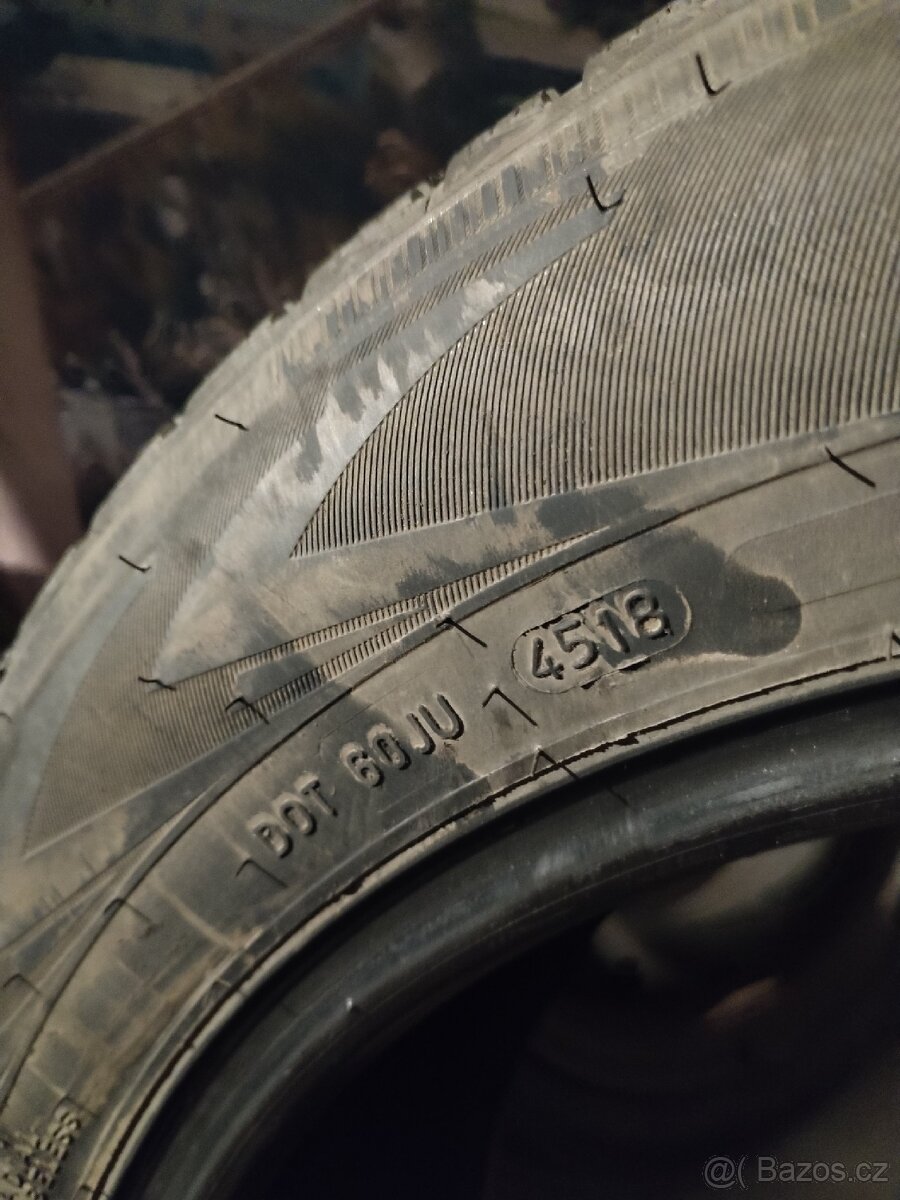 Zimní pneu Nokian 215/60 r17 - 3