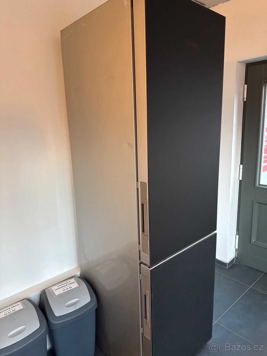 Lednice s mrazakem Miele KFN479CD E - 3