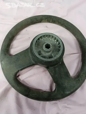 Volant starý ford - 3