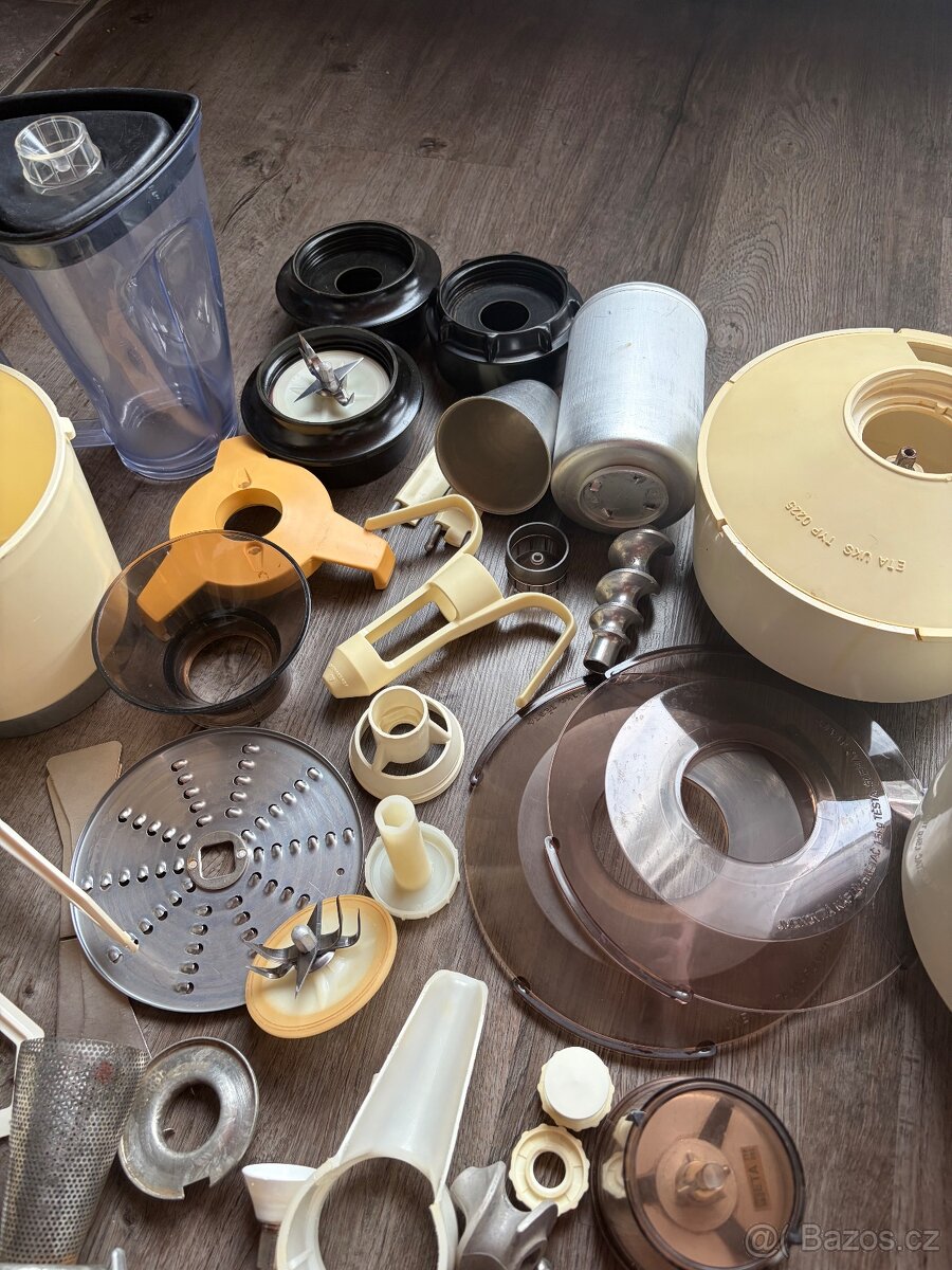 Kuchyňský robot ETA 012 s příslušenstvím - 3