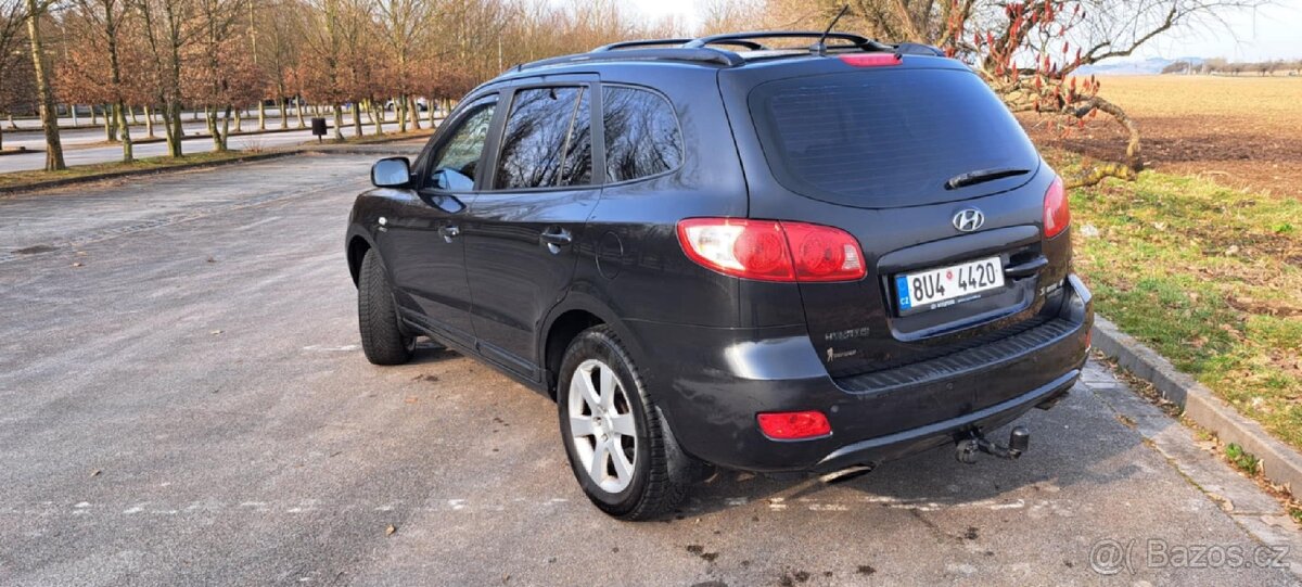 Hyundai SantaFe II - 3