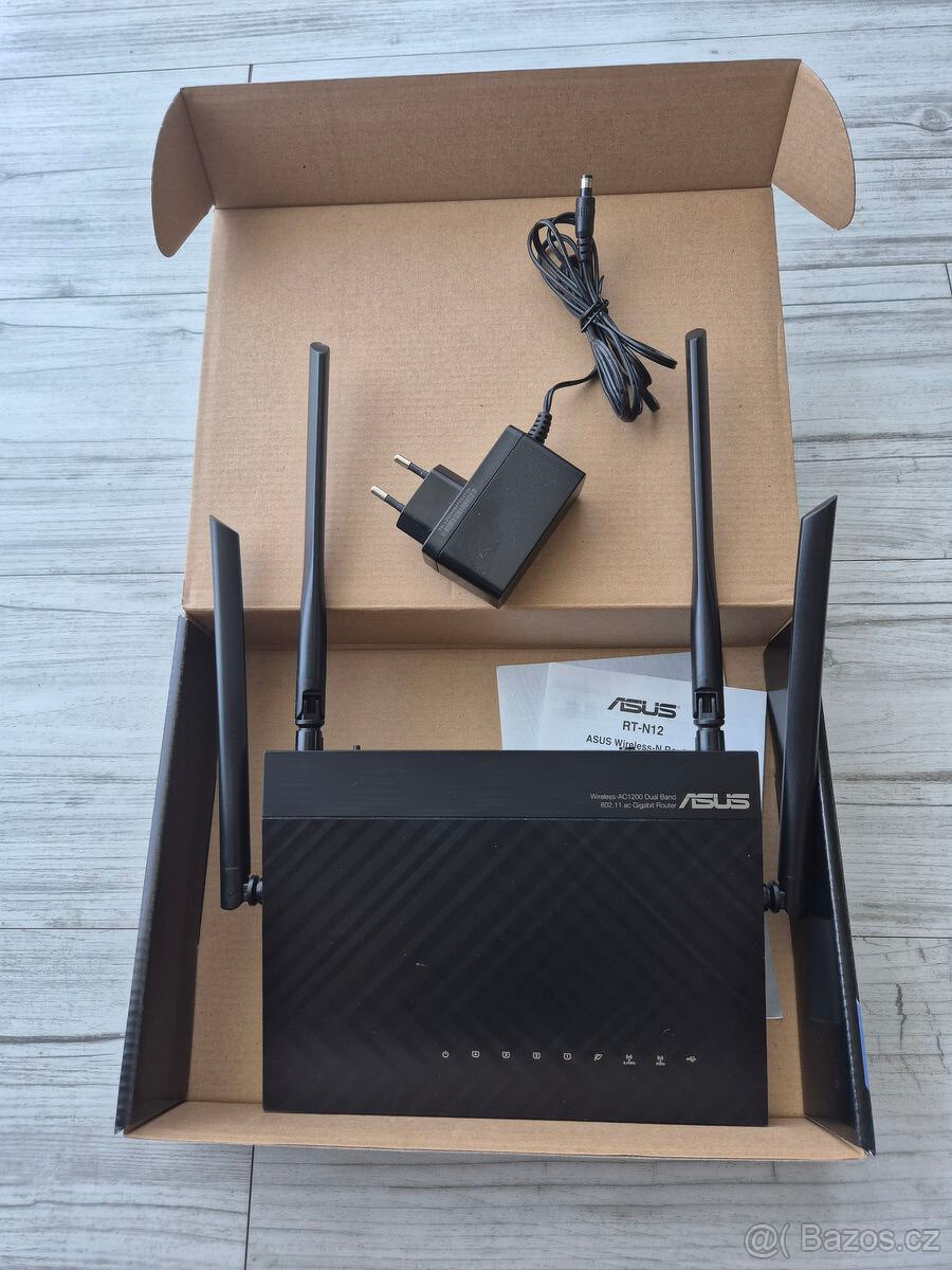 Dvoupásmový router ASUS RT-AC1200G+ - 3