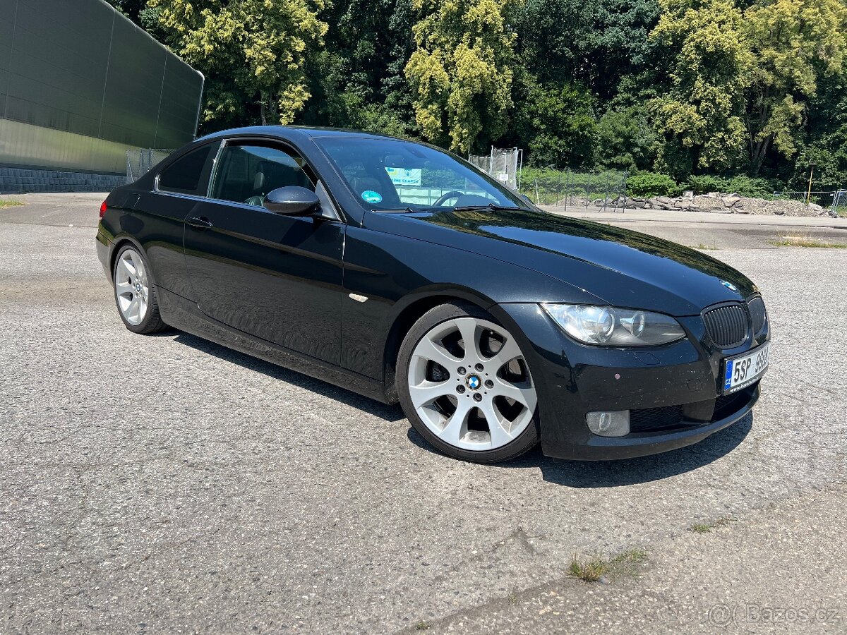 BMW E92 325i LPG manuál - 3