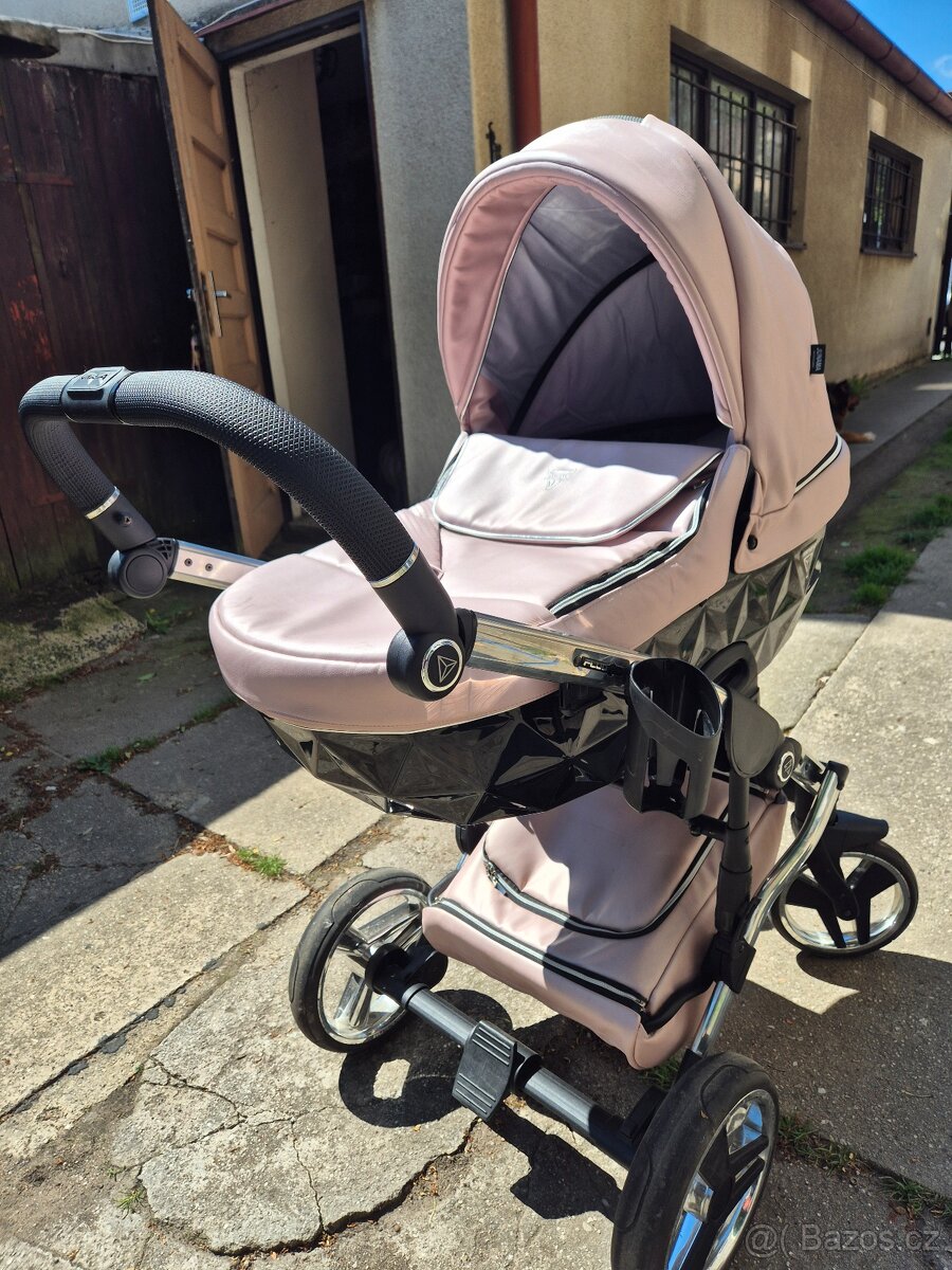 Junama Fluo Line v3 Light Pink s doplňky. - 3