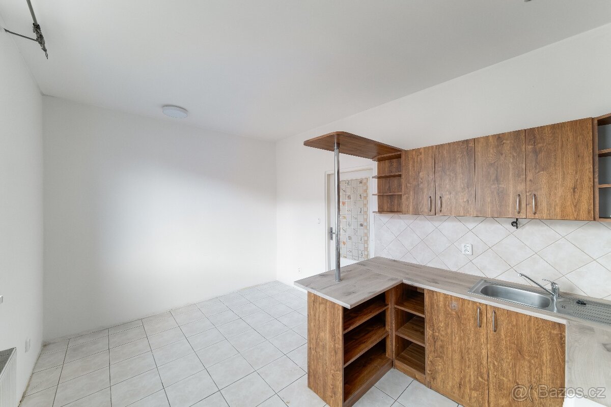 Pronájem bytu 2+1/3+kk, 69 m², ulice 28. října Ostrava – pohled 3