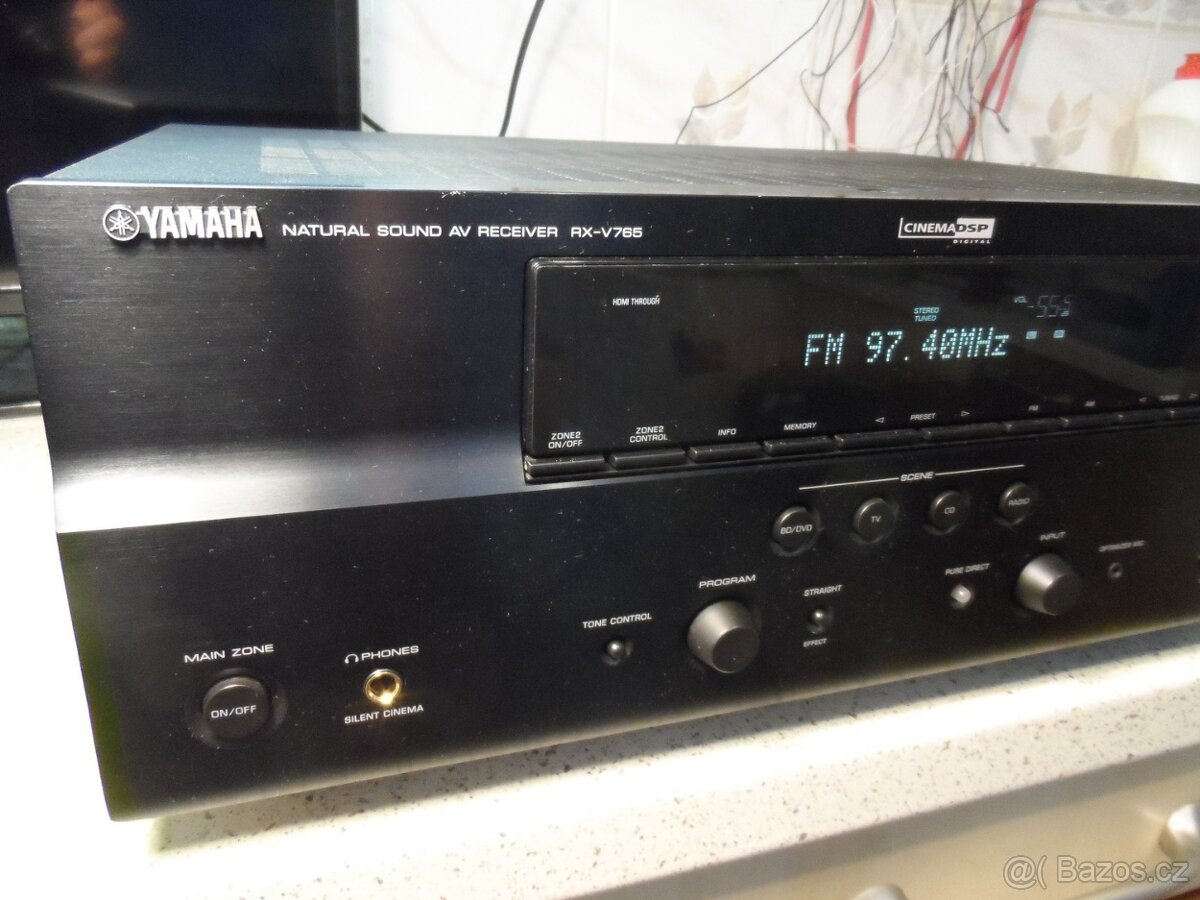 YAMAHA RX-V765 - 3
