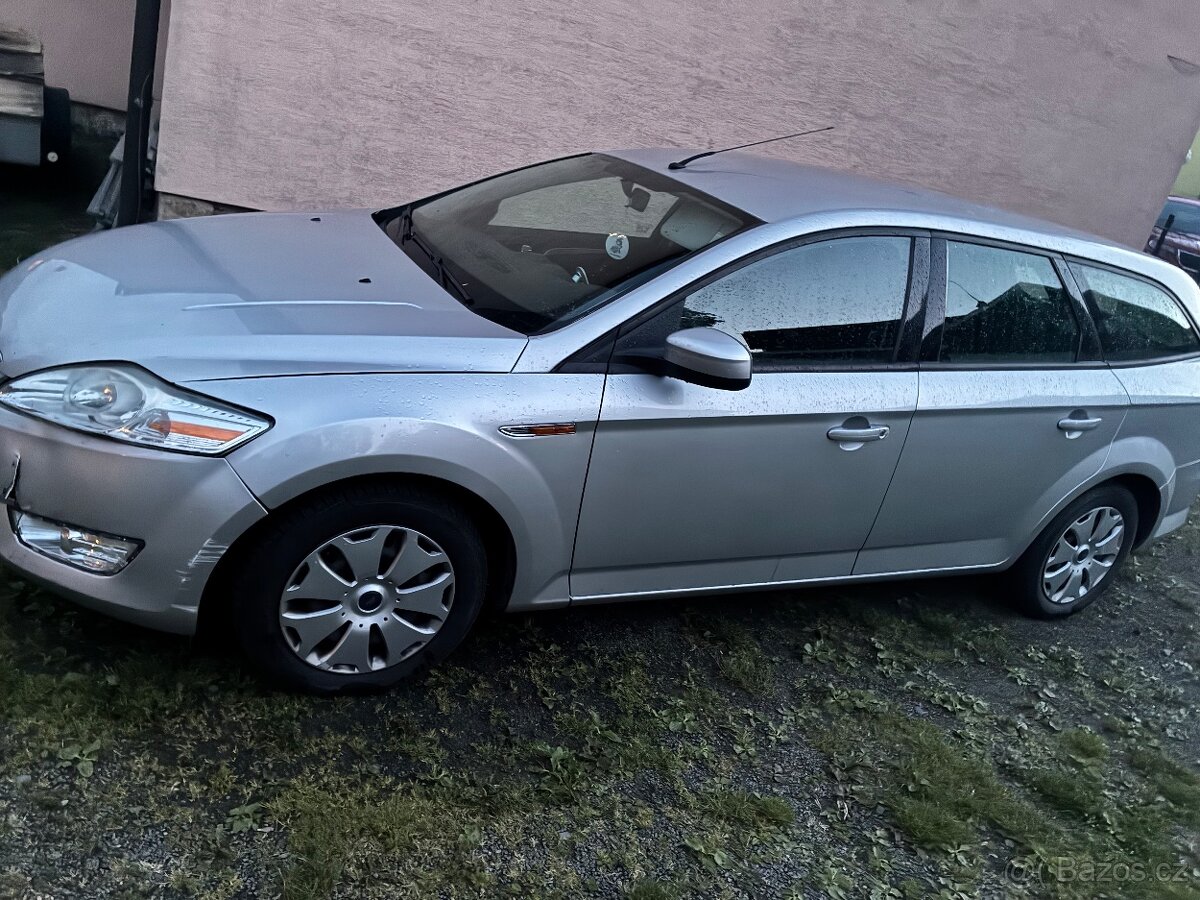 Ford Mondeo 2.0 nafta 96 kW - 3