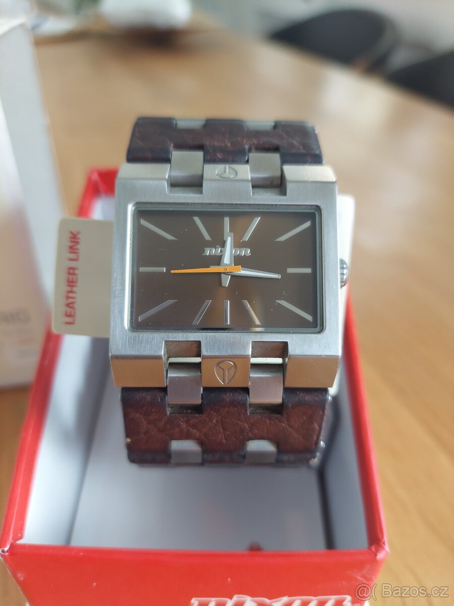 NIXON BIG RIG 2009 - 3