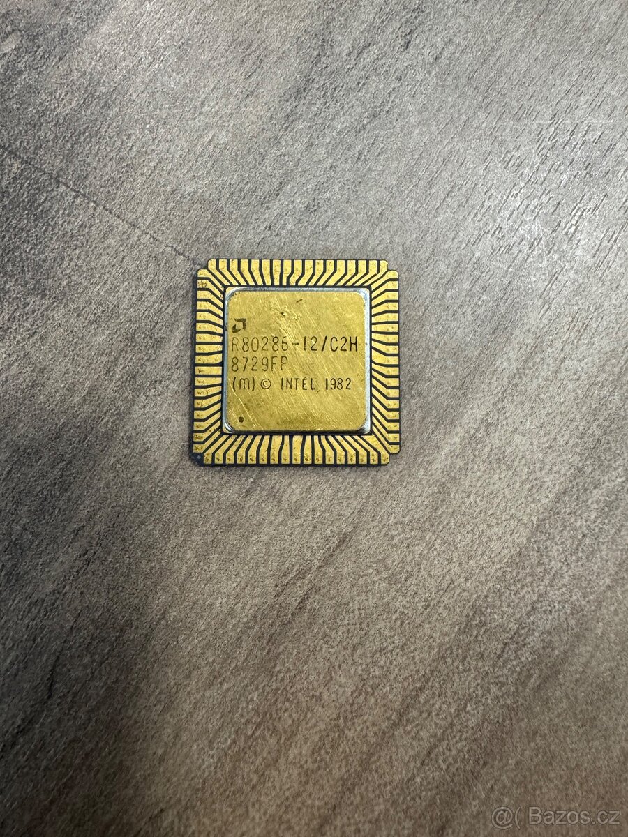 procesor Intel R80286-12 - 3