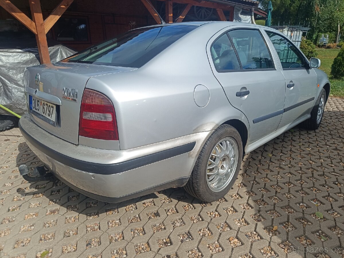 Škoda Octavia 1 - 3