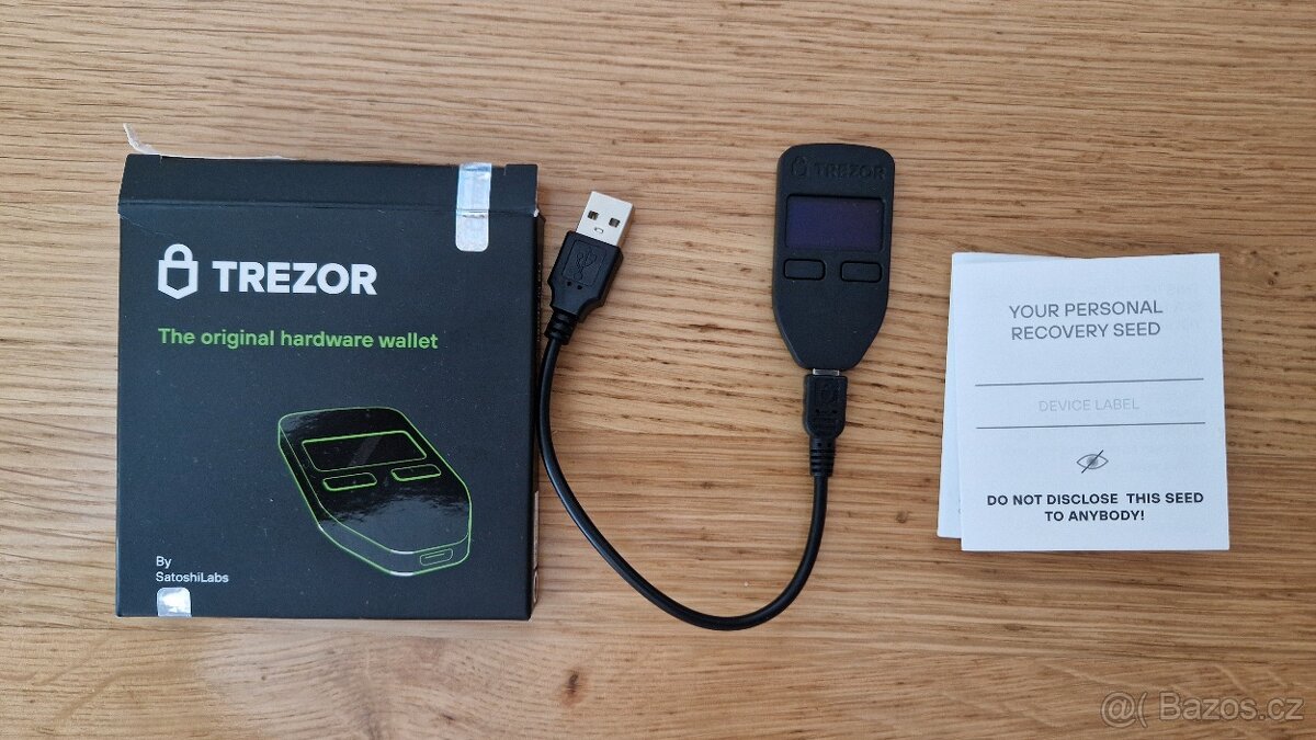 Trezor ONE Black nová hardwarová peněženka - 3